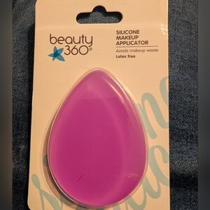 Beauty 360 Silicone Makeup Applicator Latex Free Reusable Purple Teardrop Shape